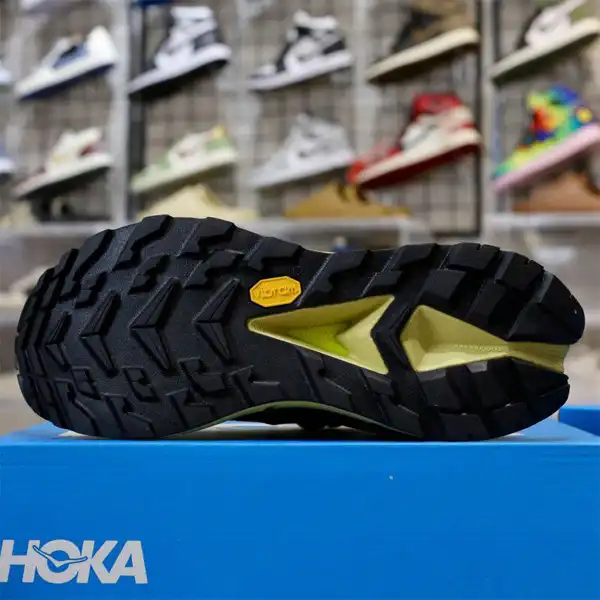 کفش پیاده روی مدل Skyline Float X G