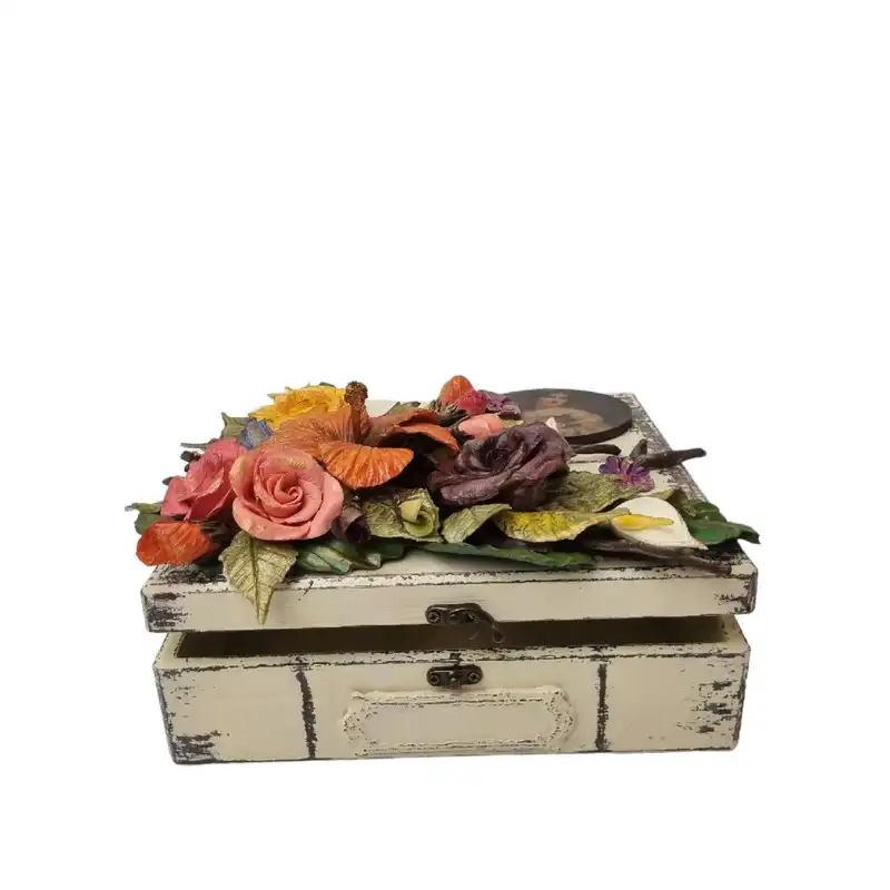 ست 3 تکه جاشمعی و جعبه هدیه مدل گل