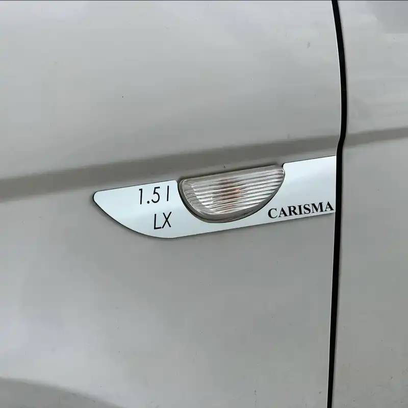 زه دور راهنما گلگیر خودرو مدل FR-T مناسب برای تیبا بسته دو عددی