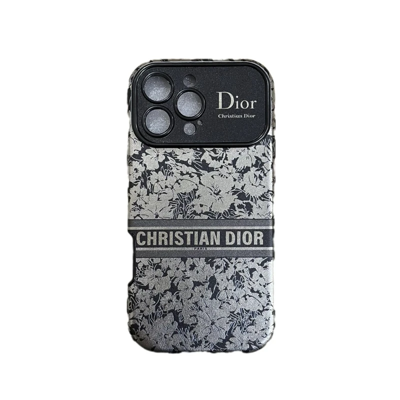 کاور طرح دیور محافظ لنزدار مدل Dior مناسب برای گوشی موبایل اپل iPhone 16 Pro Max