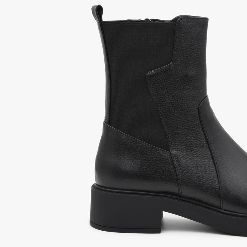 عکس شماره 4 : نیم بوت زنانه چرم تهران مدل z8