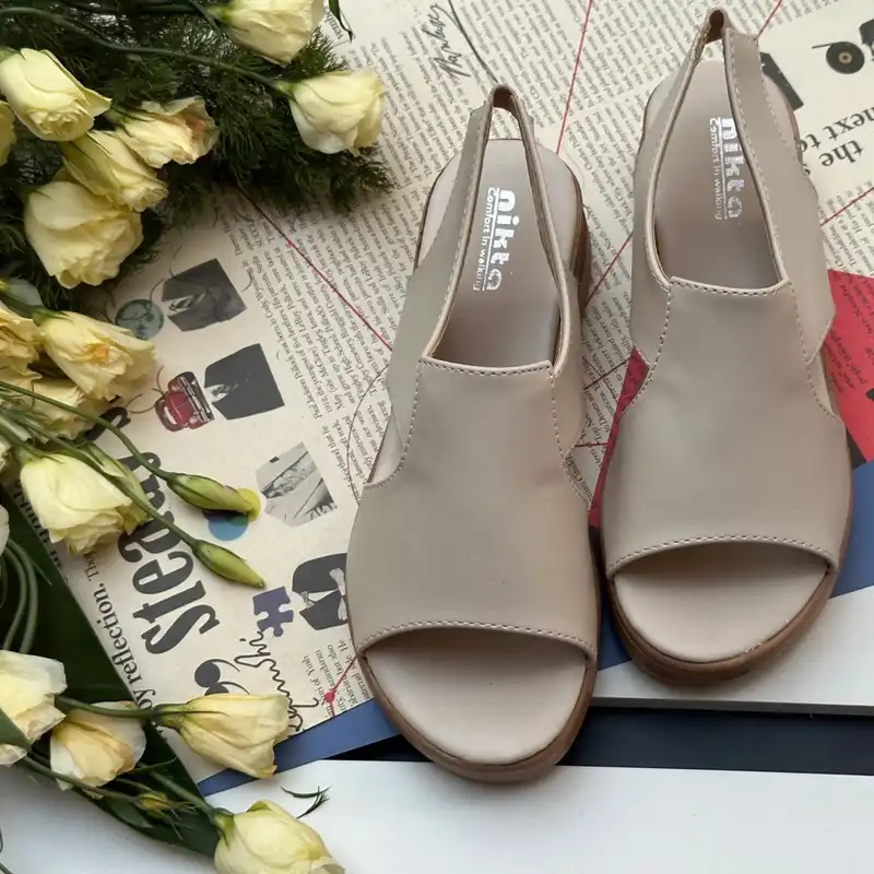 صندل زنانه نیکتا مدل مینا  LPS422-CR