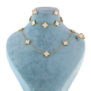 ست زنانه مدل گل کد AAA272