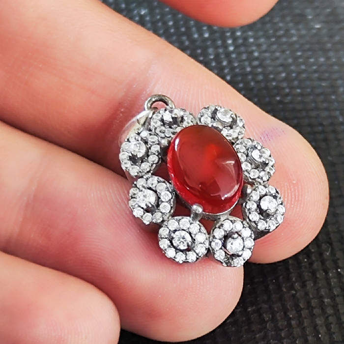 آویز گردنبند نقره زنانه مدل سنگ عقیق یمانی کد 220