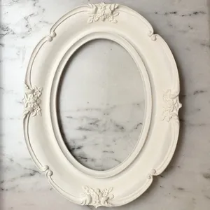 قاب عکس مدل تیلدا کد 111 سایز  13×18 سانتی متر 