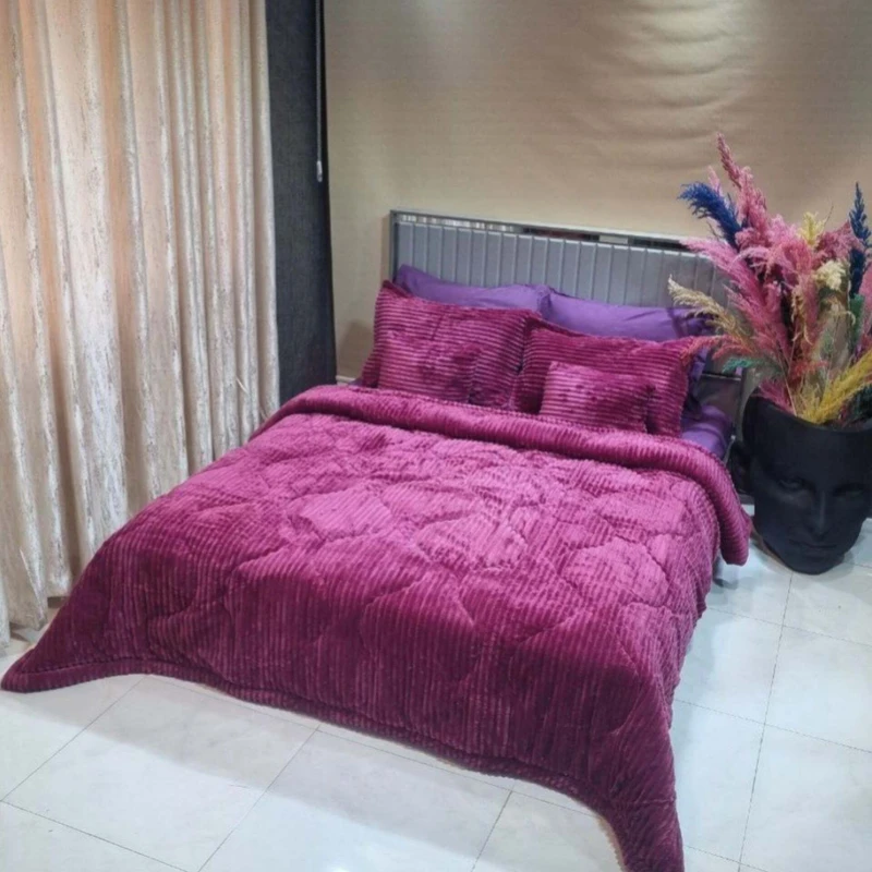 سرویس خواب مدل مخمل راه راه ترک کد 001 2 نفره 8 تکه