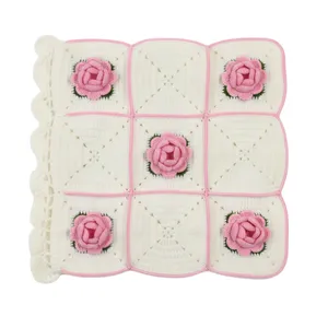 پتوی نوزاد طرح گل رز