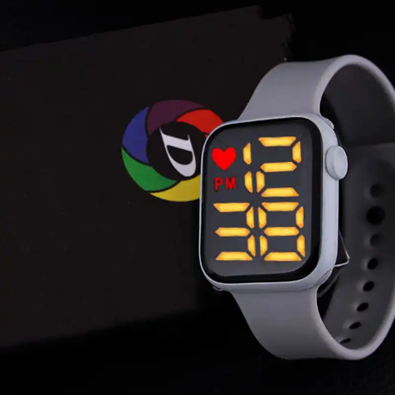 ساعت مچی دیجیتال بچگانه مدل لمسی کد 901