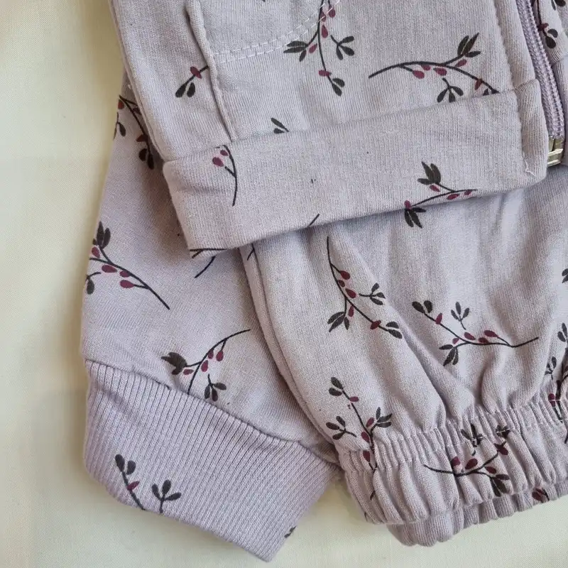 ست 3 تکه لباس دخترانه مدل گلدار رنگ بنفش