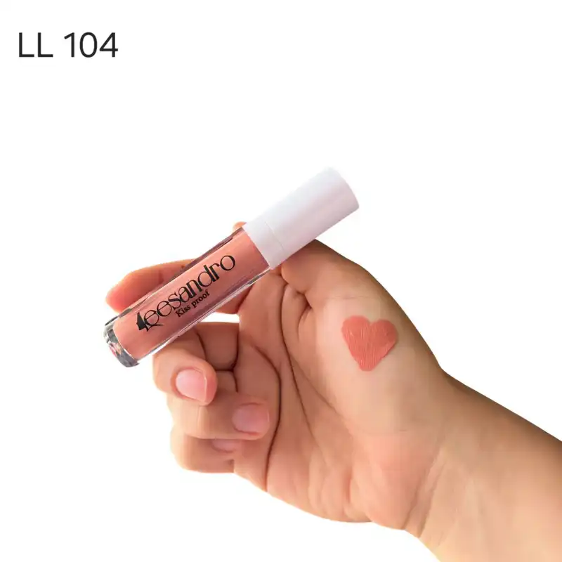 رژ لب مایع لیساندرو شماره ۱۰۴