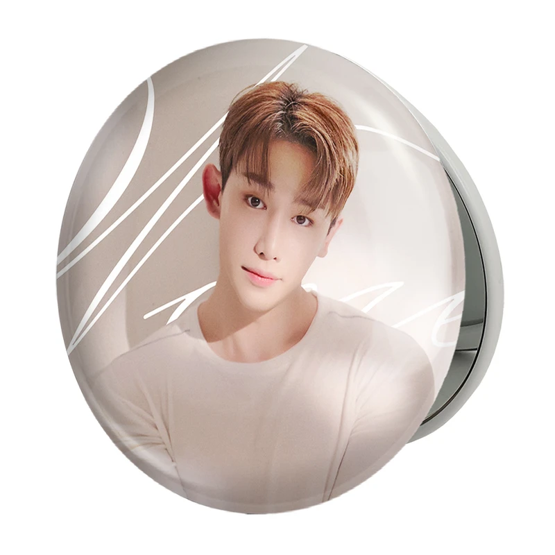 آینه جیبی خندالو طرح ونهو گروه مانستا اکس Monsta X مدل تاشو کد 21190 