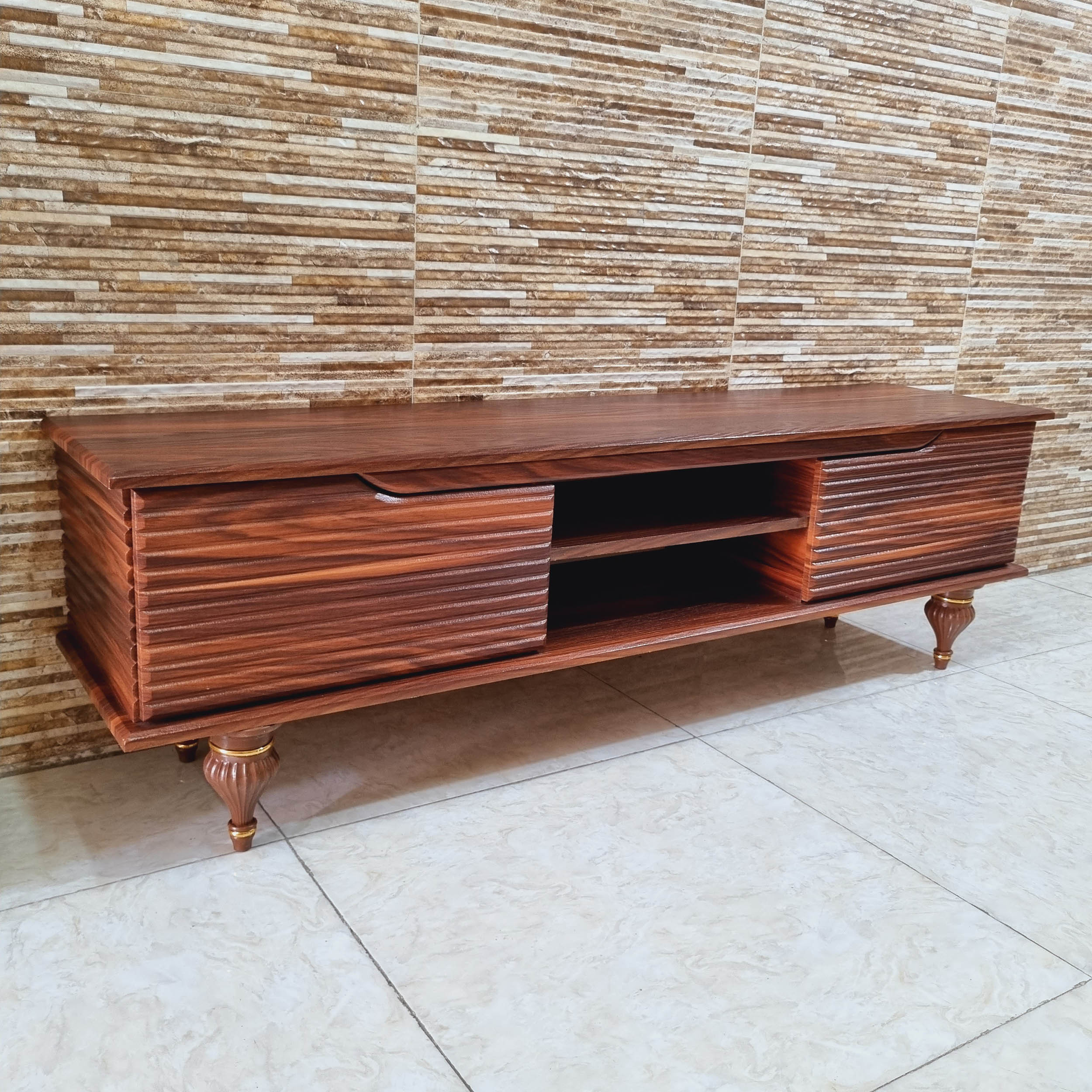 میز تلویزیون شبستان مدل 2112