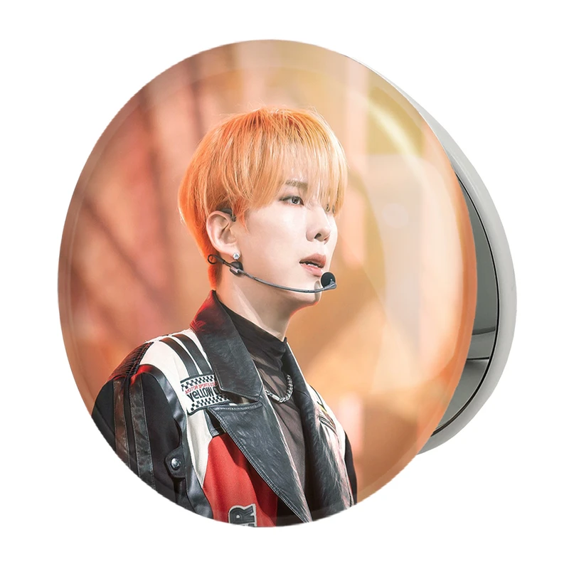 آینه جیبی خندالو طرح کیهیون گروه مانستا اکس MONSTA X مدل تاشو کد 21157 