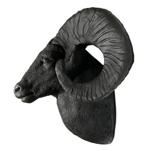 مجسمه مدل بز کوهی