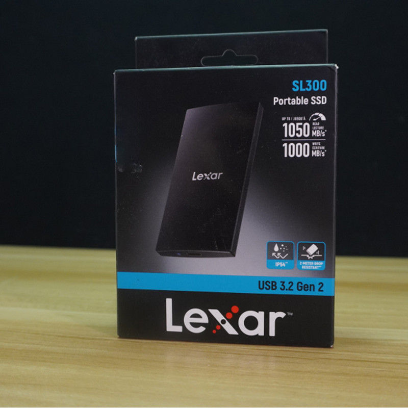 اس اس دی اکسترنال لکسار مدل SL300 ظرفیت 2 ترابایت رابط USB 3.2 Gen2