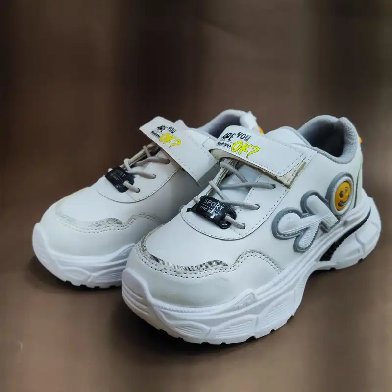 کفش هندبال  مدل 2025 kk