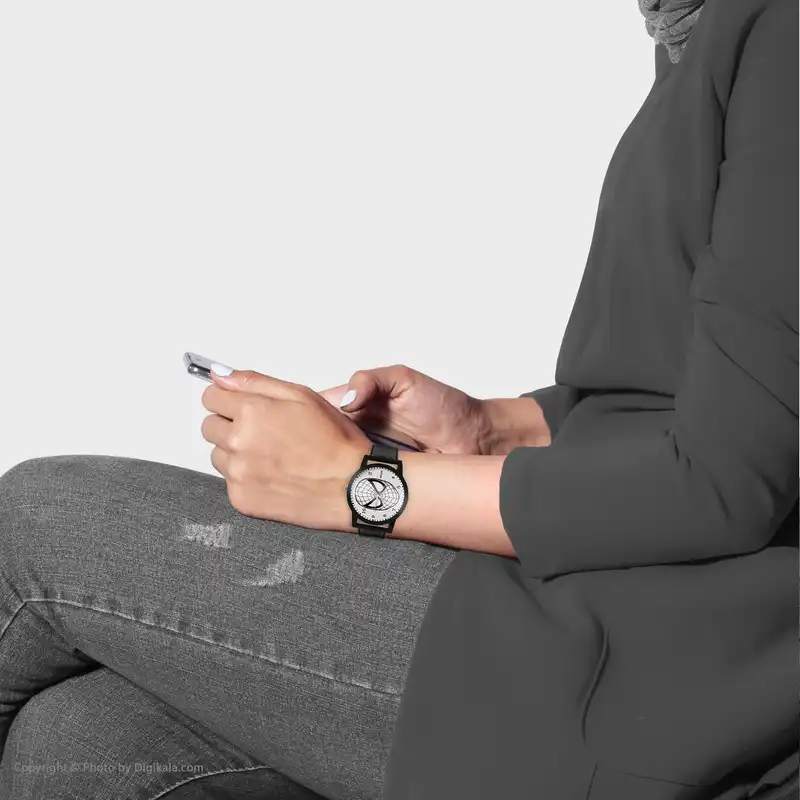 ساعت مچی عقربه ای زنانه و مردانه  والار طرح اسپایدرمن کد LF2260