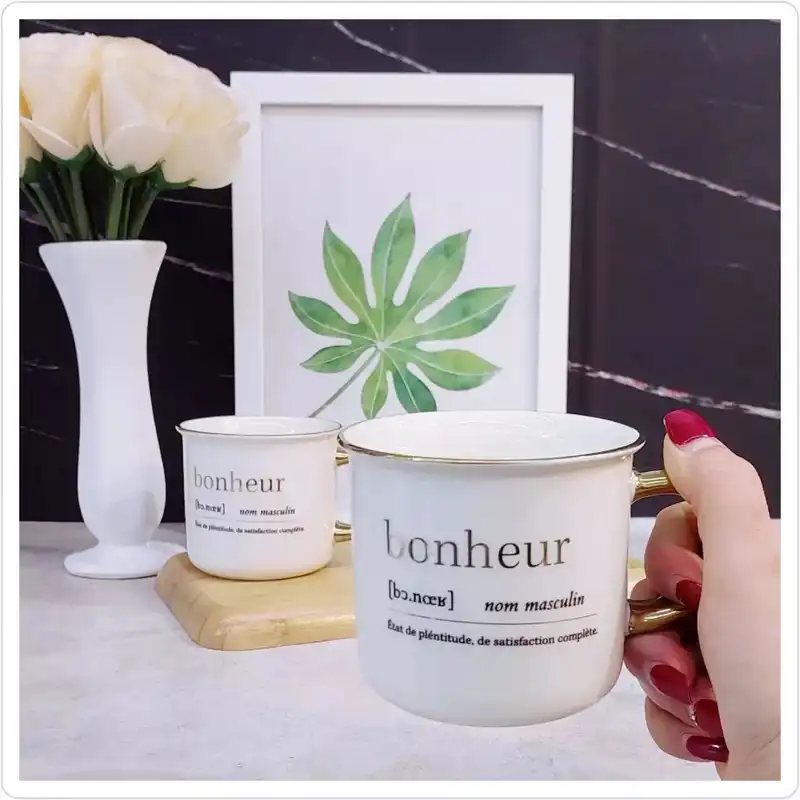 لیوان سرامیکی مدل تکست 009