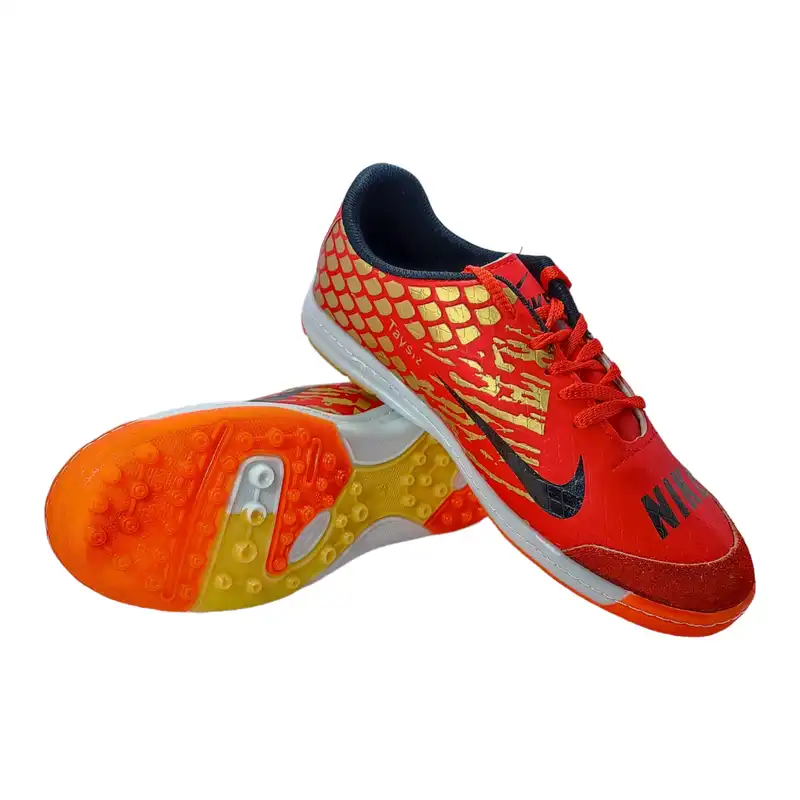 کفش فوتبال مردانه مدل استوک ریز RSS22