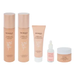 ست بهداشتی بی آکوا مدل Camellias مجموعه 5 عددی