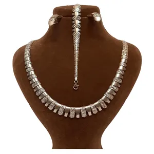 نیم ست طلا 18 عیار زنانه گالری یاطلا  کد SR18-W 