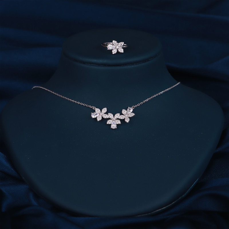 سرویس نقره زنانه جی تی ای مدل فلاور