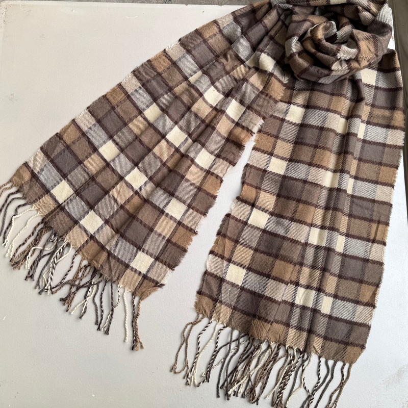 شال گردن زنانه مدل موهر چهارخانه مربعی ریز ریش ریشی کد 15