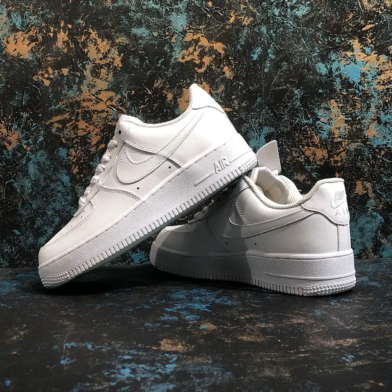 کفش پیاده روی مدل   AIR FORCE 1 WHALL-100070026