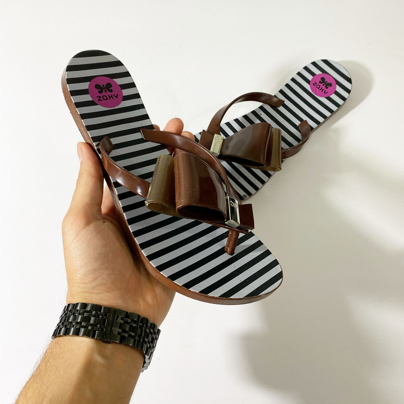 دمپایی لاانگشتی زنانه شهپر مدل P1-parvane-BN