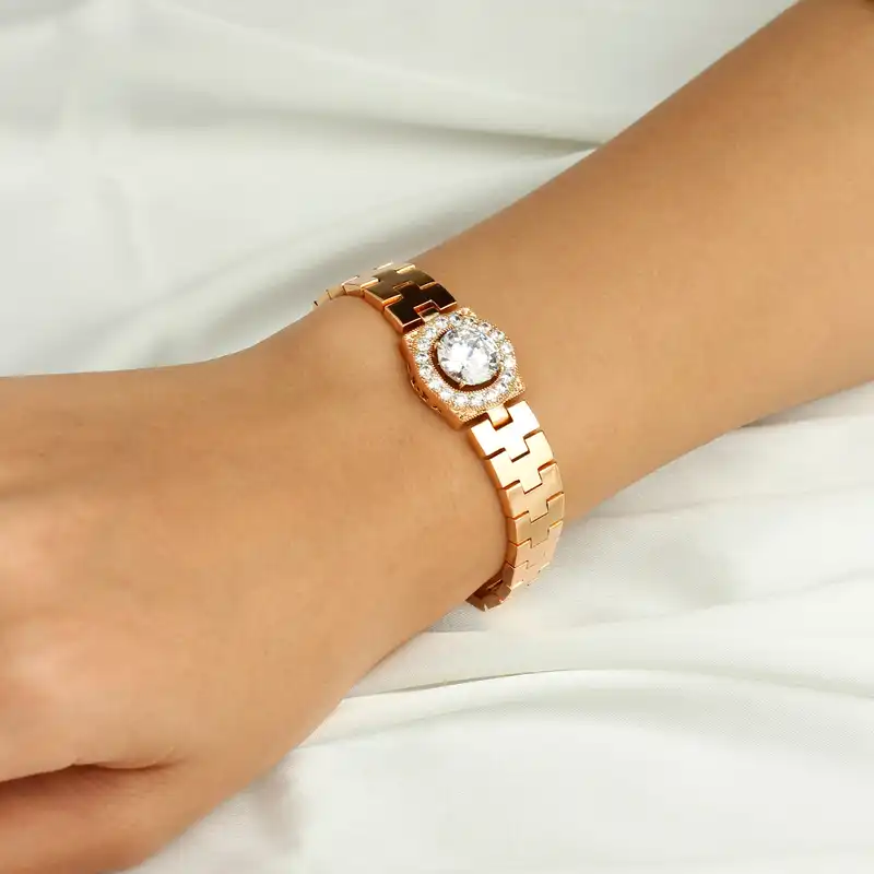 دستبند زنانه ژوپینگ مدل نگینی طرح ساعت کد TBR-292