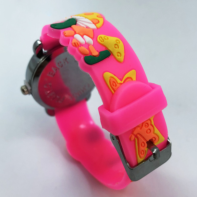 ساعت مچی عقربه ای دخترانه مدل قارچ جنگلی ساعت مچی عقربه ای دخترانه مدل قارچ جنگلی