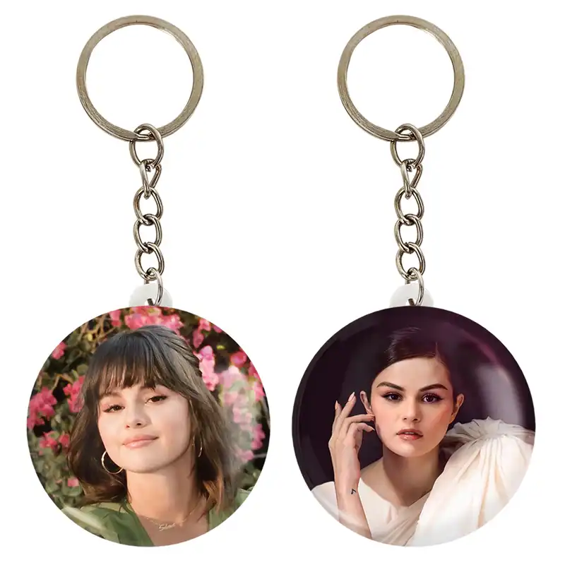 جاکلیدی خندالو مدل سلنا گومز Selena Gomez کد 1919619204 مجموعه 2 عددی