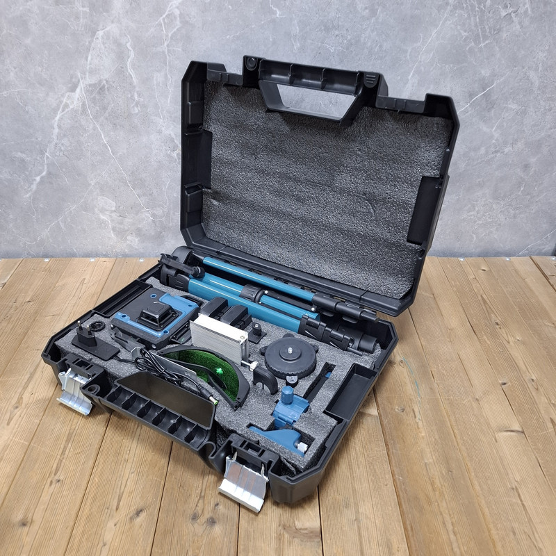 تراز لیزری صنعتی باس مدل BS16LI مجموعه 11 عددی