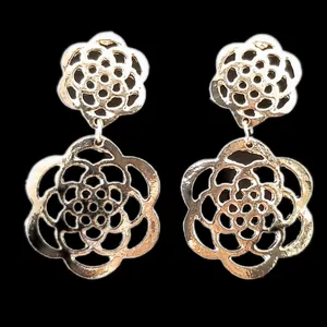 گوشواره زنانه مدل گل