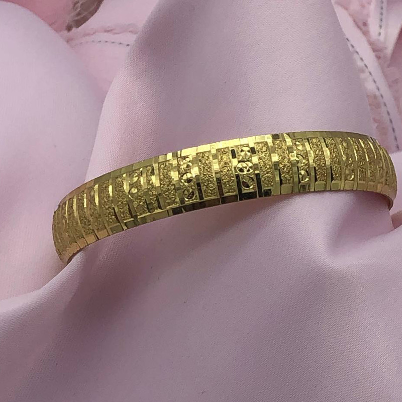 النگو زنانه مدل SH 200