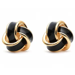 گوشواره میخی زنانه مدل گل گره A66