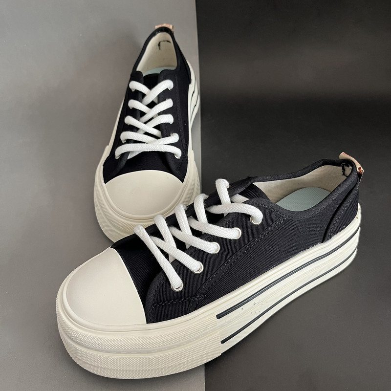 کفش روزمره زنانه مدل لوکی کد 4