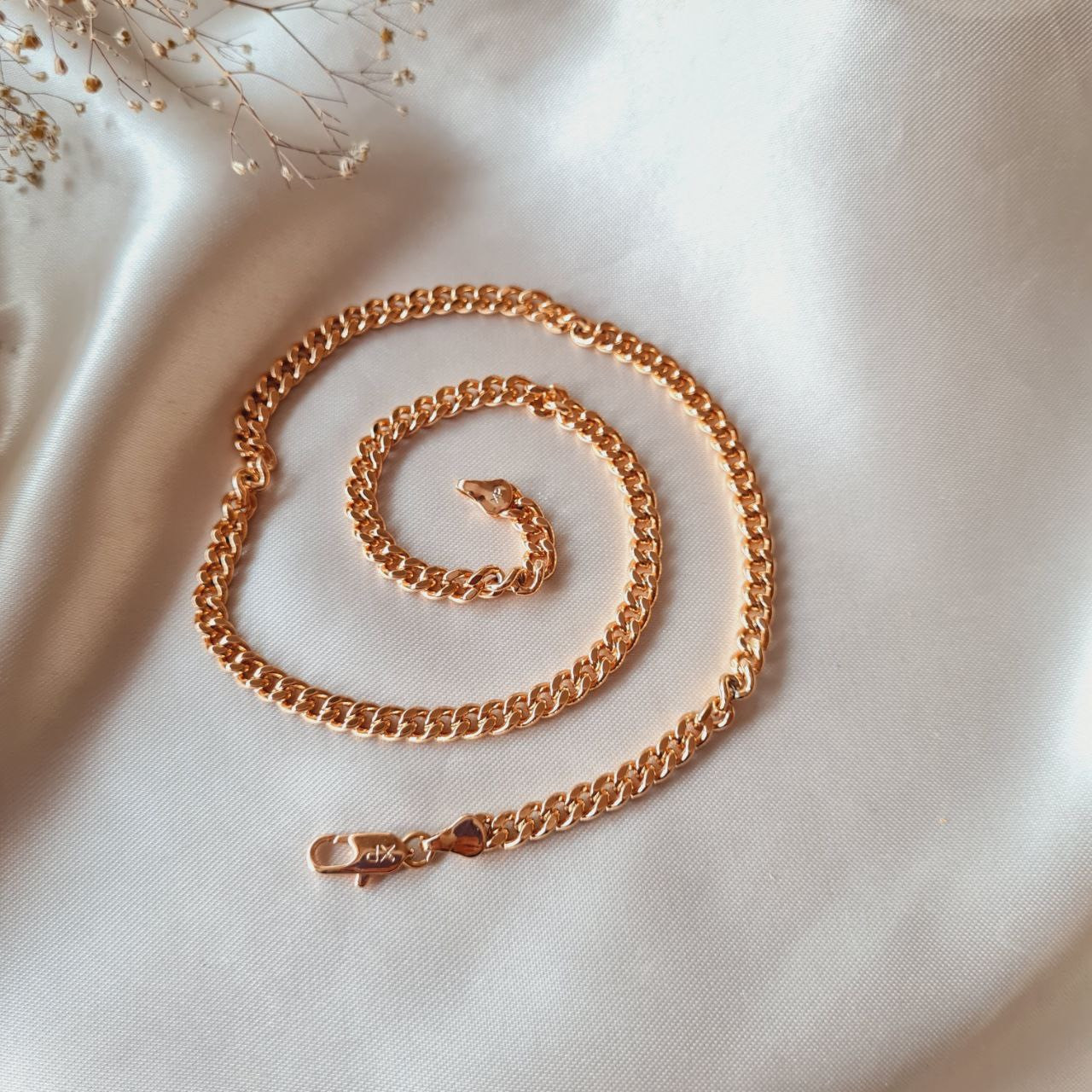 زنجیر زنانه ژوپینگ کد 830 زنجیر زنانه ژوپینگ کد 830