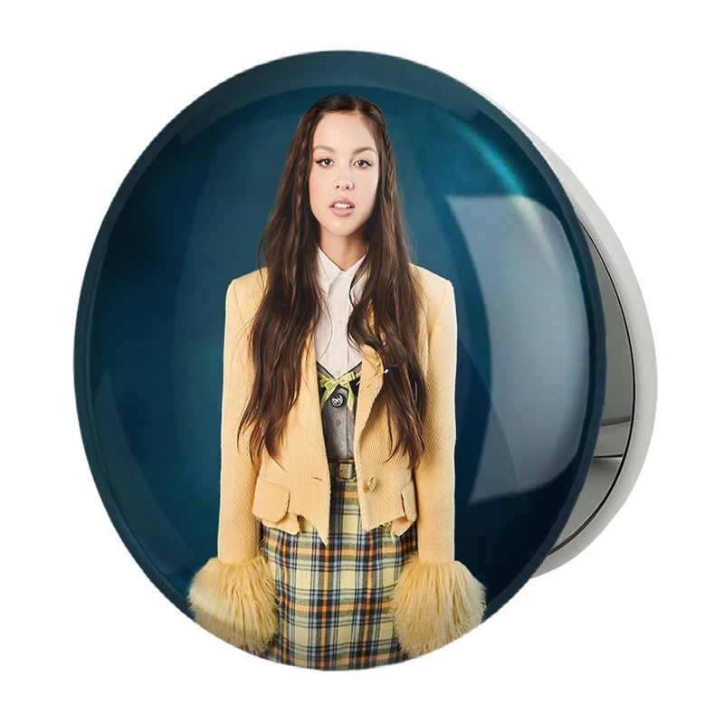 آینه جیبی خندالو طرح اولیویا رودریگو Olivia Rodrigo مدل تاشو کد 19268 