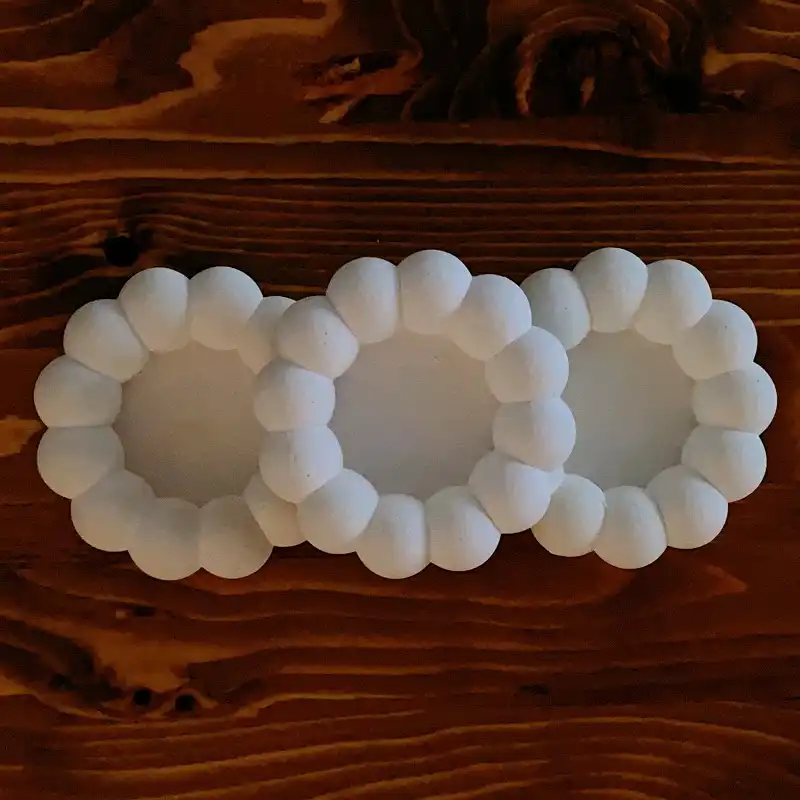 زیر لیوانی بتنی طرح مروارید