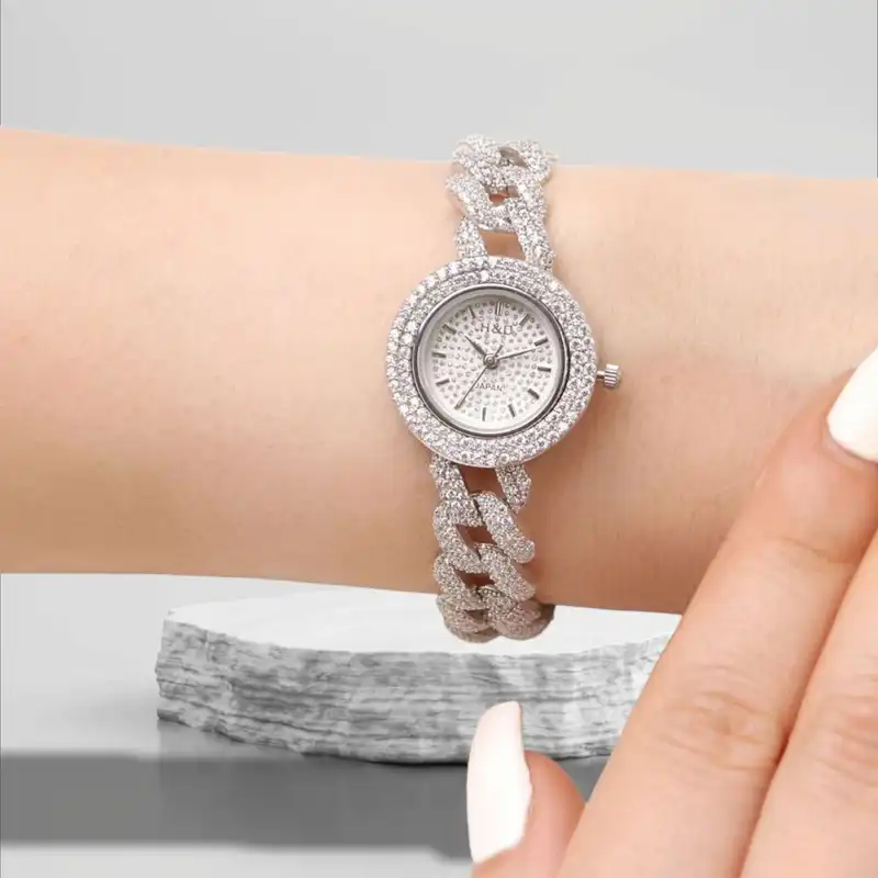 ساعت مچی عقربه ای زنانه مدل نقره یس 063