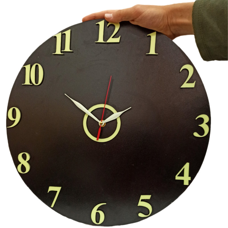 ساعت دیواری مدل شب تاب