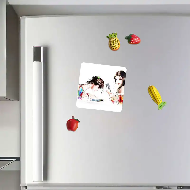 مگنت طرح نقاشی دختر مدل mg10598