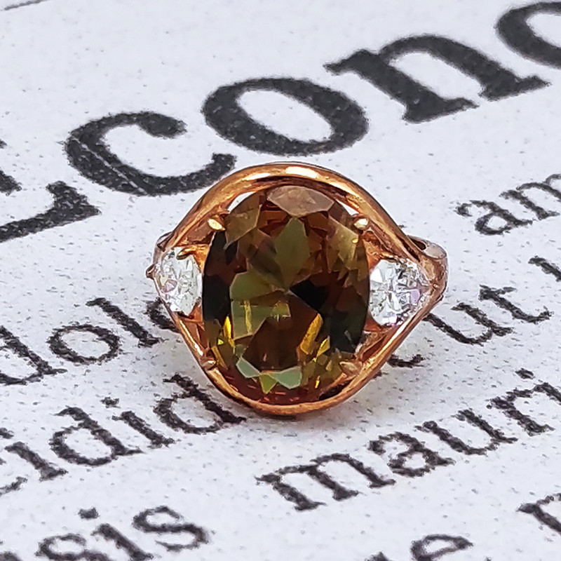 انگشتر نقره زنانه سلین کالا مدل الکساندریت کد Mps-9 انگشتر نقره زنانه سلین کالا مدل الکساندریت کد Mps-9