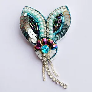 گیره مو زنانه مدل جواهردوزی طرح گل