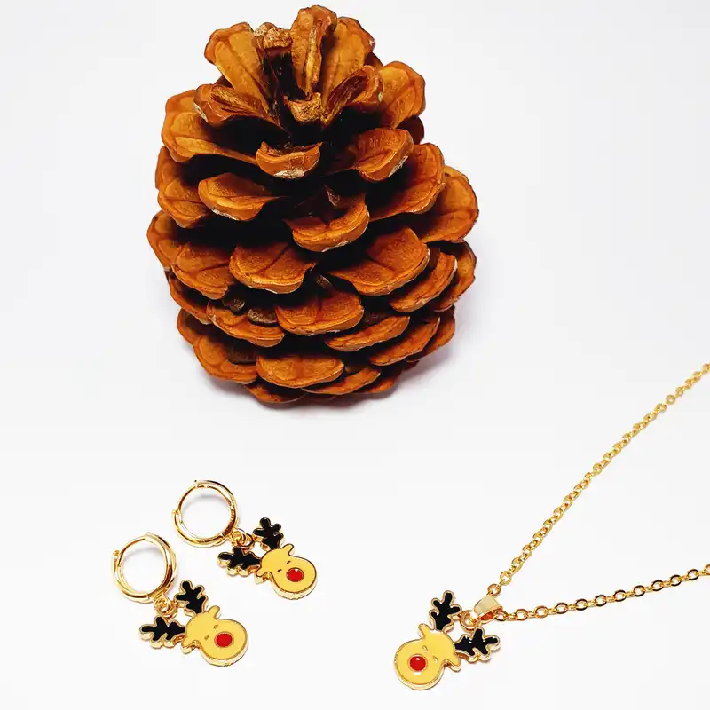 نیم ست زنانه مدل گوزن کد 520