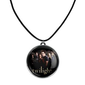 گردنبند خندالو مدل گرگ و میش Twilight کد 1086110853
