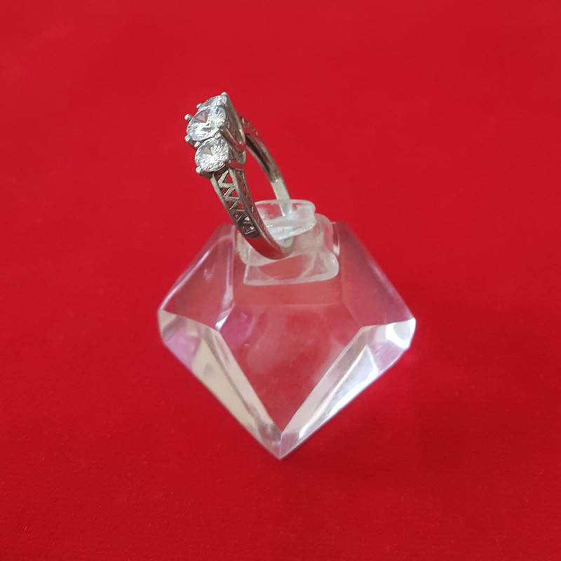 انگشتر نقره زنانه مدل AMT_R070