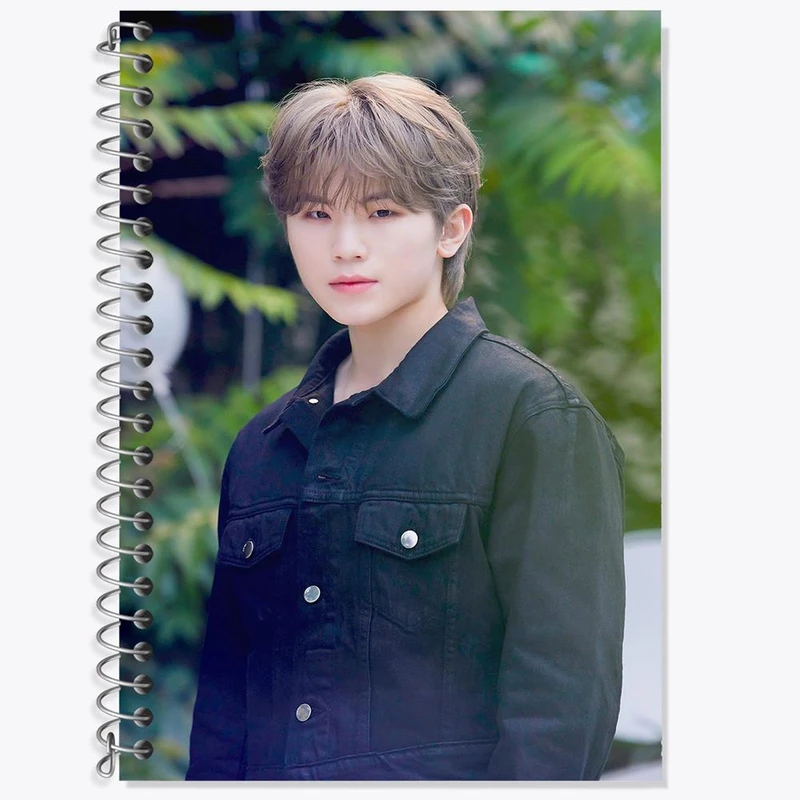 دفتر زبان 50 برگ خندالو مدل سه خط طرح ووزی گروه سونتین Seventeen کد 12508