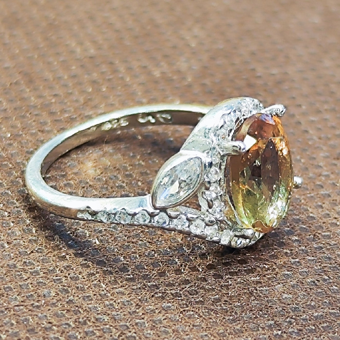 انگشتر نقره زنانه مدل الکساندریت 77 انگشتر نقره زنانه مدل الکساندریت 77